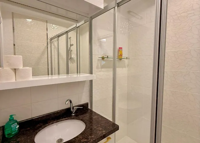 Sa Apartments! 2Br Flat 100M To Cleopatra Beach דירה *