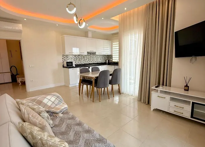 Sa Apartments! 2Br Flat 100M To Cleopatra Beach דירה *