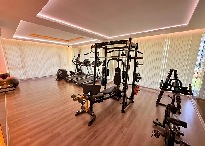 Sa Apartments! 2Br Flat 100M To Cleopatra Beach *